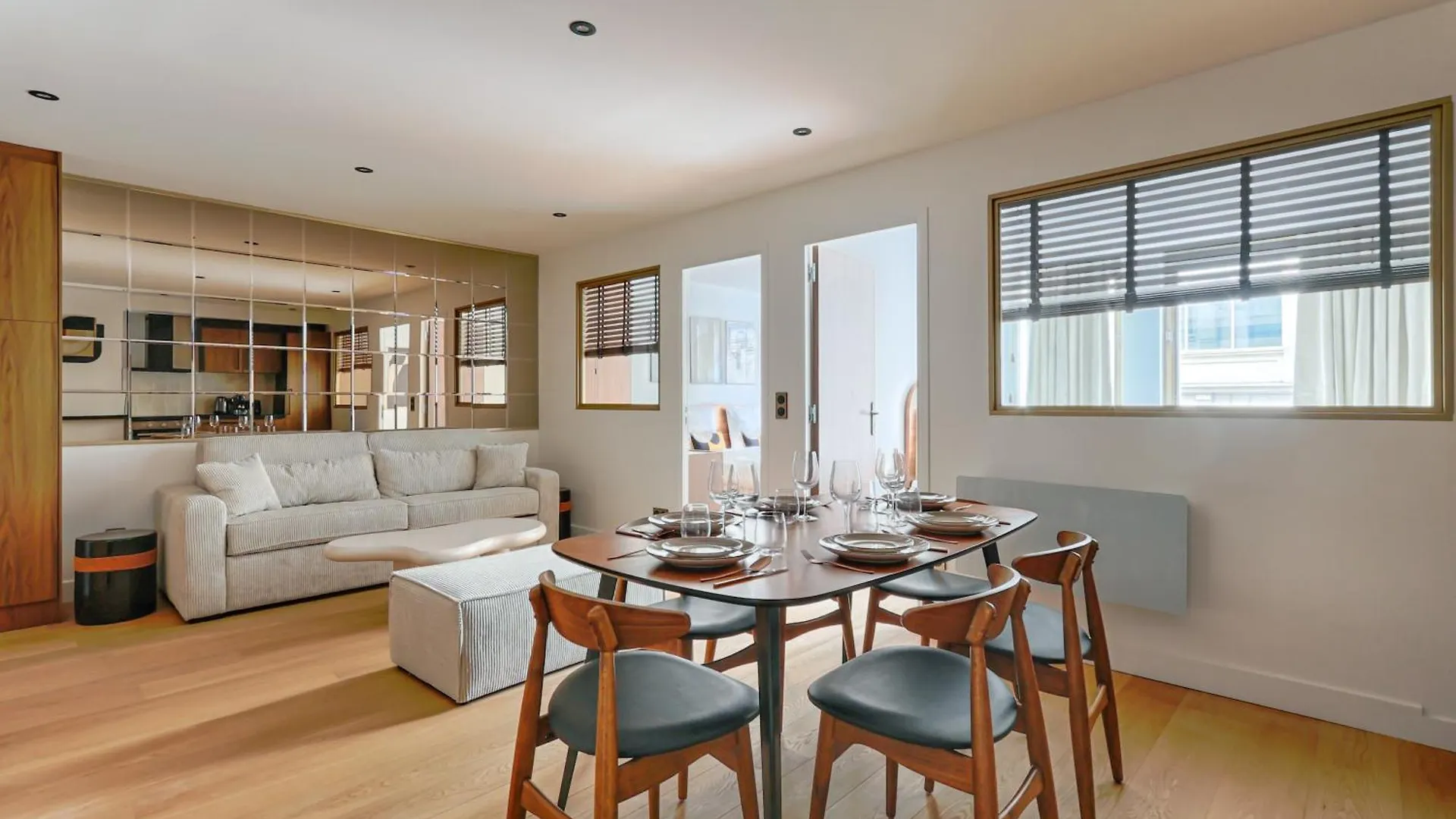 Apartment Sentier Historical Center Luxury & Design 2br *